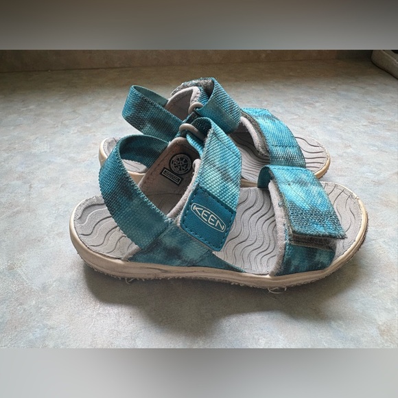 Keen Kids Teal Sandals - Picture 2 of 8